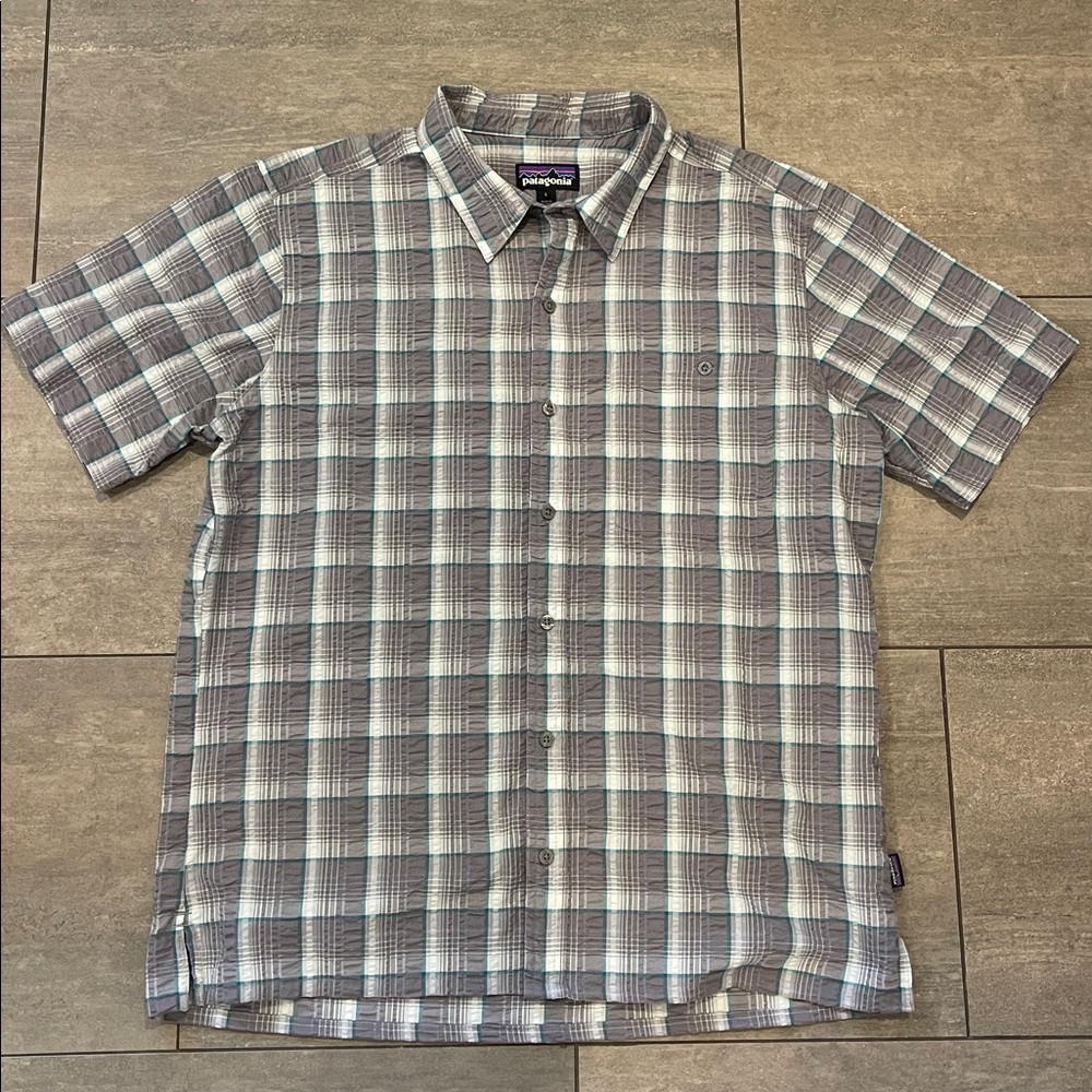Patagonia Lightweight Plaid Short Sleeve Button Up Shirt Men's L